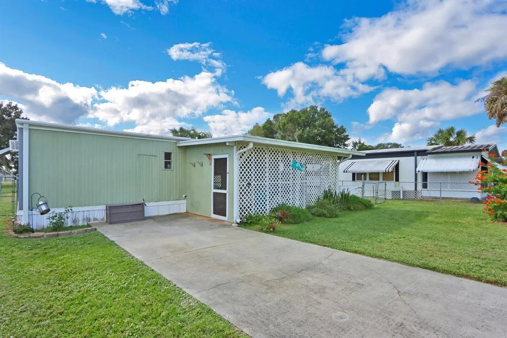 Photo of 3852 SE 25th Street