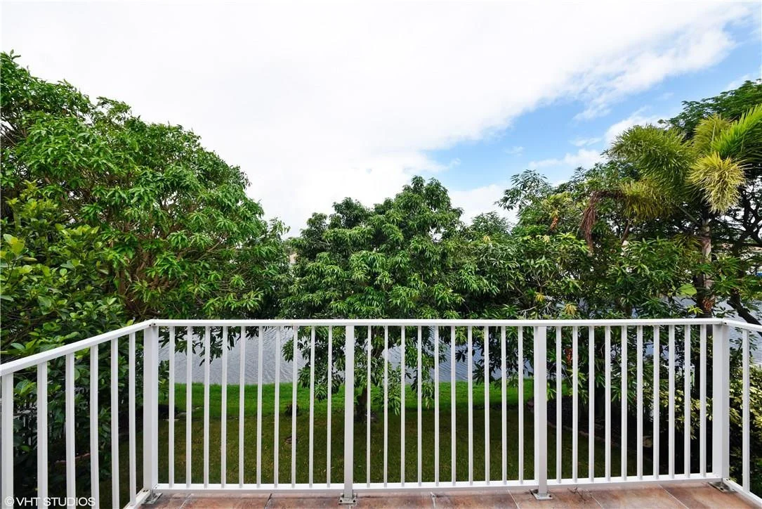 Photo of 1153 Canoe Point