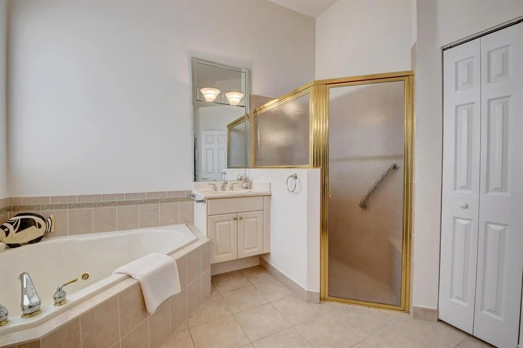 Photo of 7072 Demedici Circle