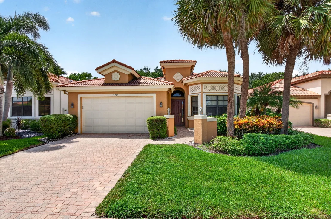 Photo of 9732 Isles Cay Drive