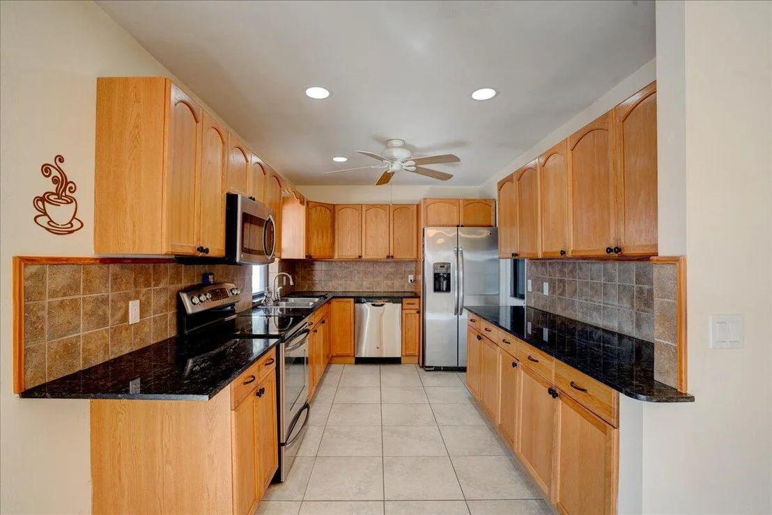 Photo of 4388 Mediterranean Road