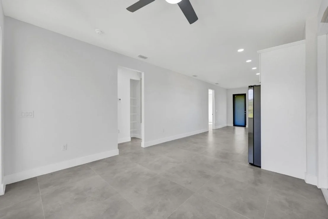 Photo of 312 Progress Avenue