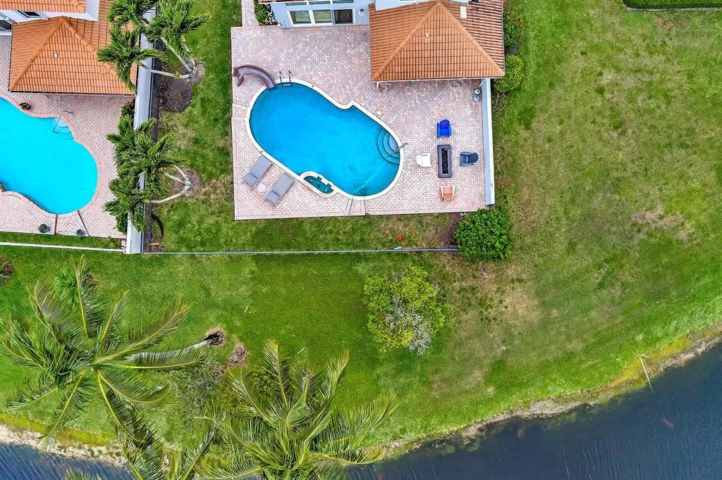 Photo of 6810 Portside Drive