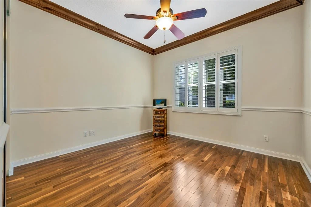 Photo of 1811 W Community Drive