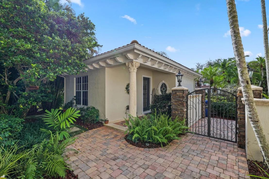 Photo of 562 Rookery Place