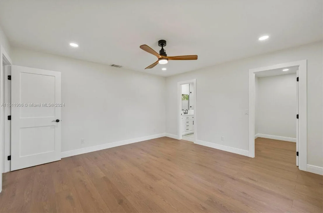 Photo of 15763 Alexander Run