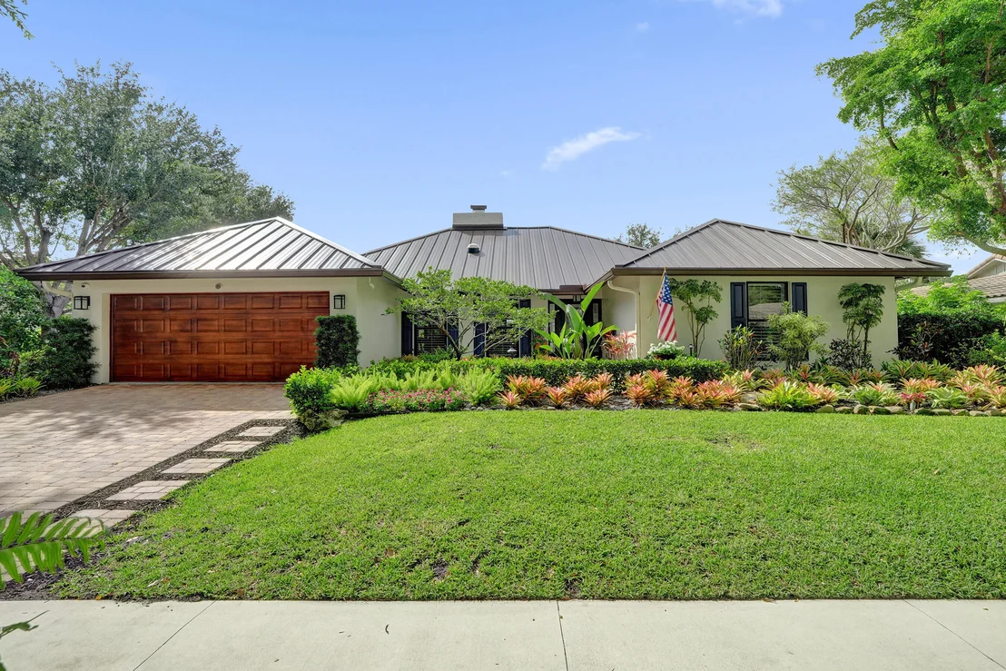 Photo of 3484 Pine Haven Circle