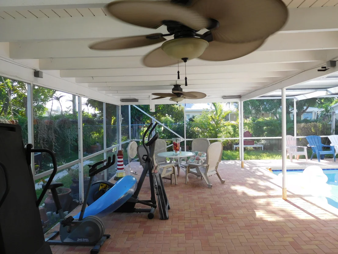 Photo of 349 Henthorne Drive