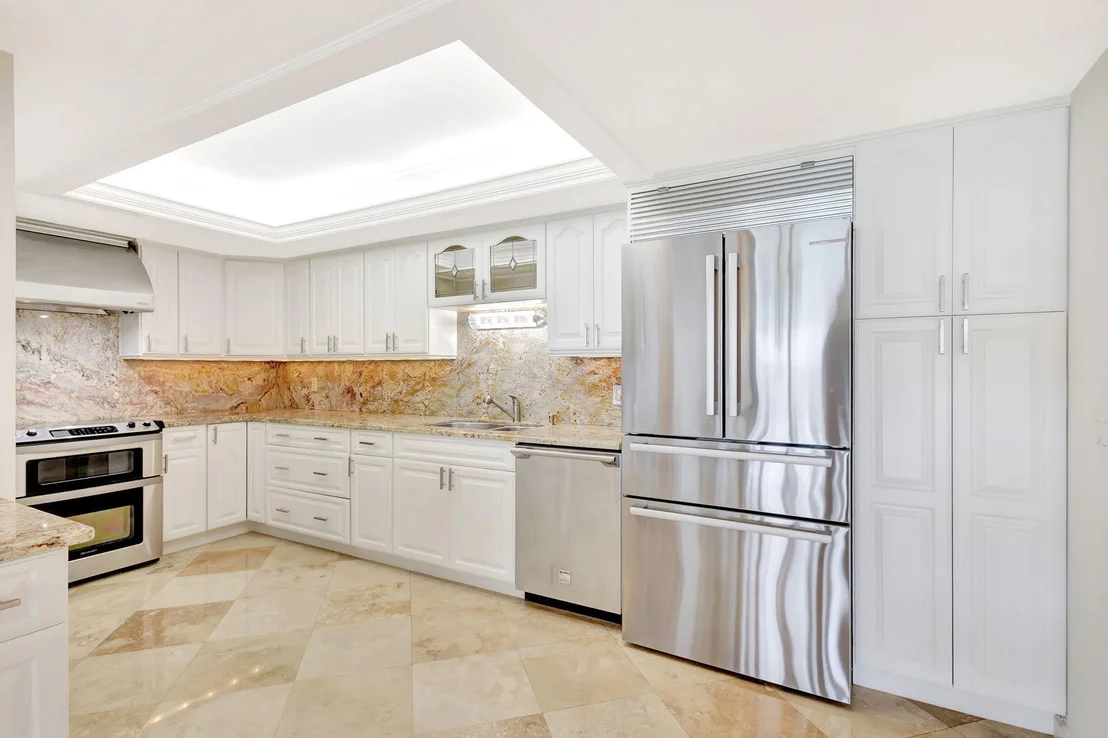 Photo of Unit 103 at 400 Beach Road