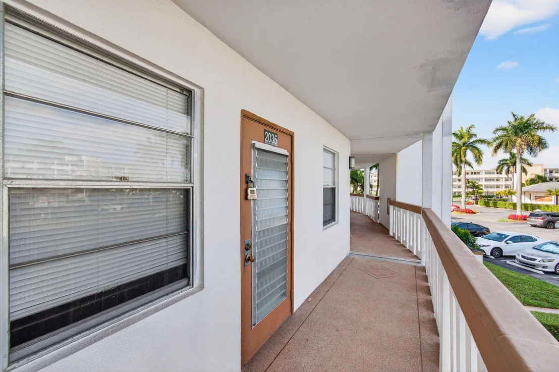 Photo of 2035 Cornwall B