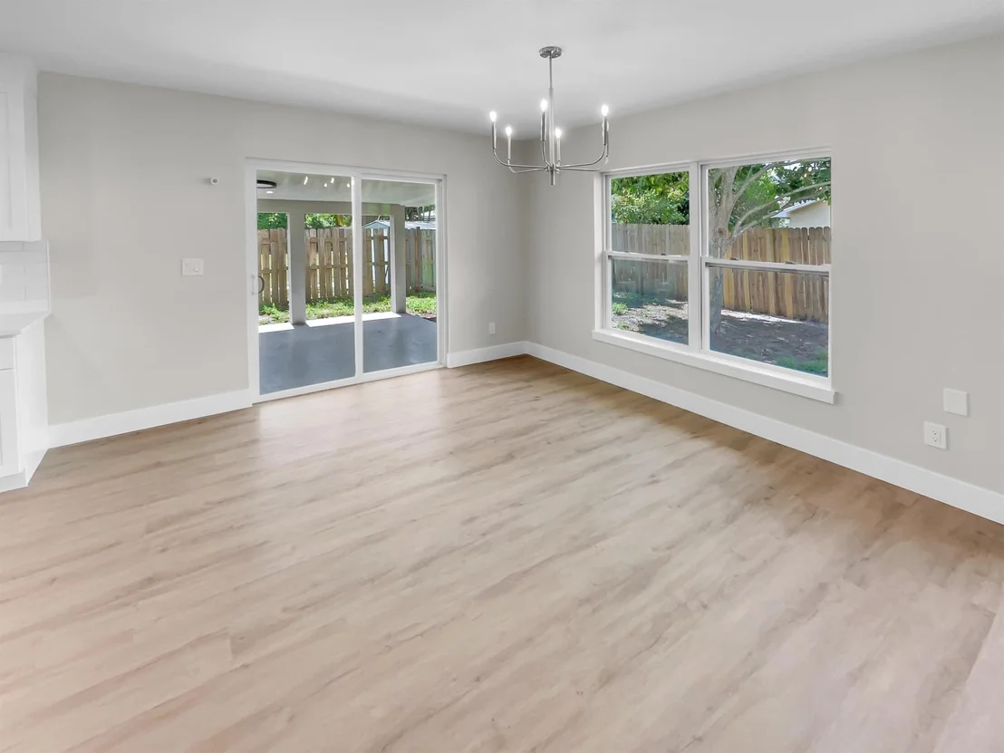 Photo of 1040 NW 16th Street