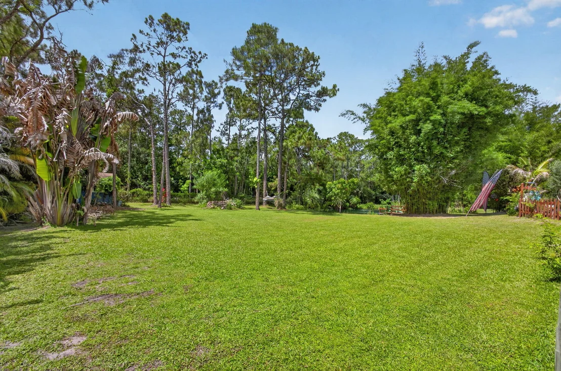 Photo of 12558 165th Road N