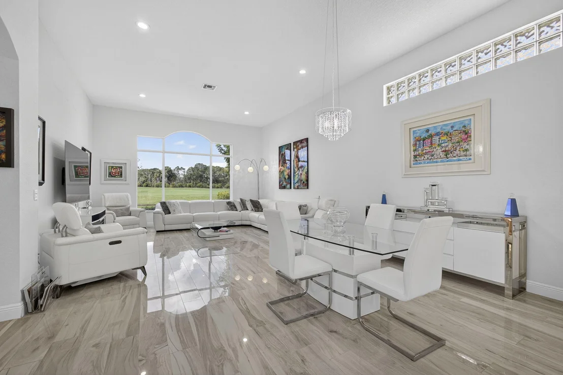 Photo of 4091 Laurel Estates Way