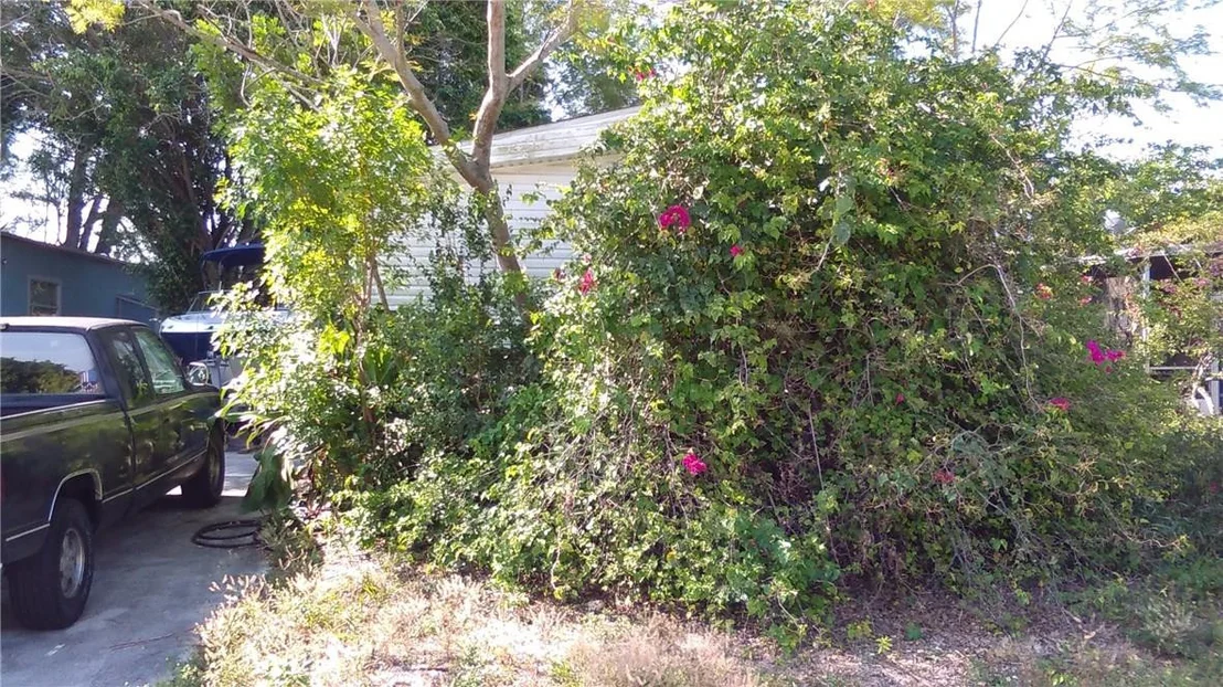 Photo of 10500 Marina Way