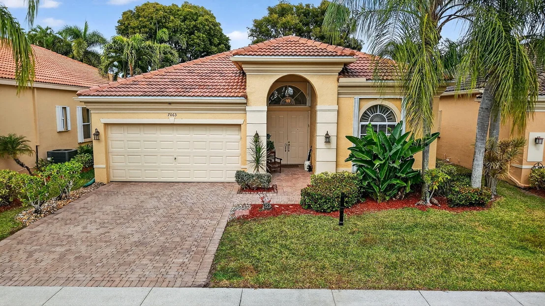 Photo of 7063 Demedici Circle