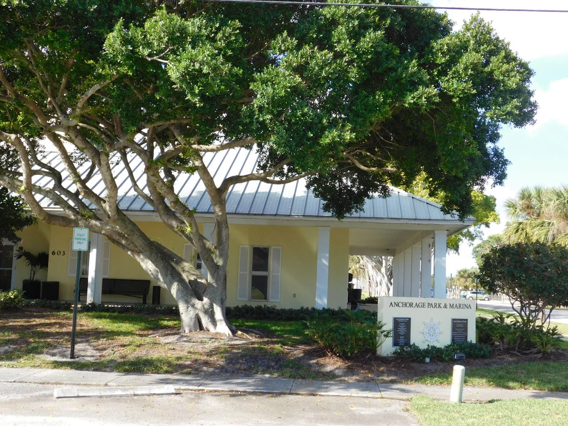 Photo of 437 Ebbtide Drive