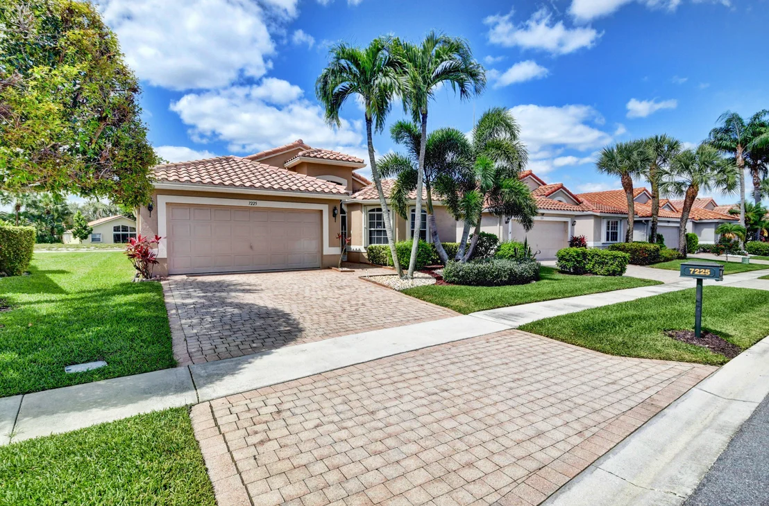 Photo of 7225 Haviland Circle