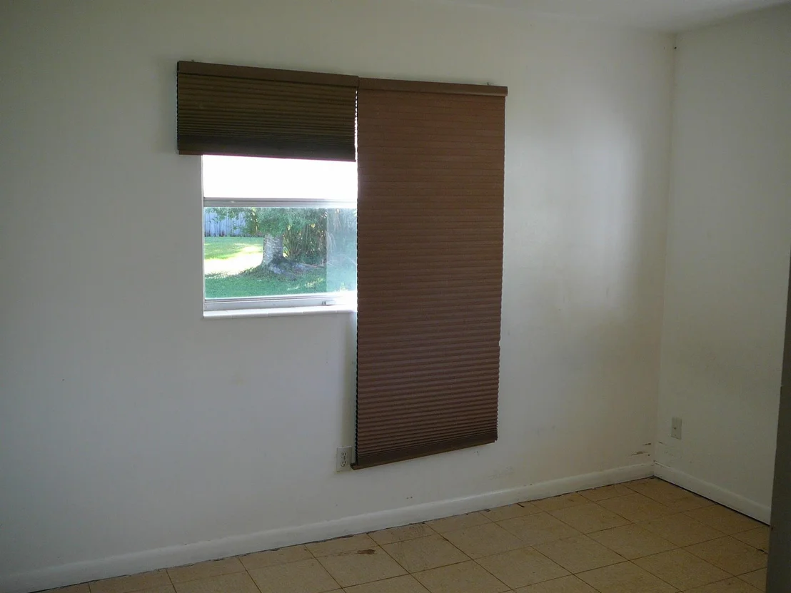 Photo of 903 Echo Street