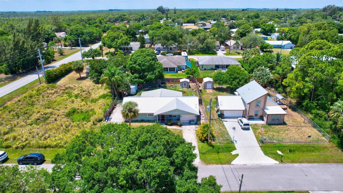 Photo of 6107 Hickory Drive