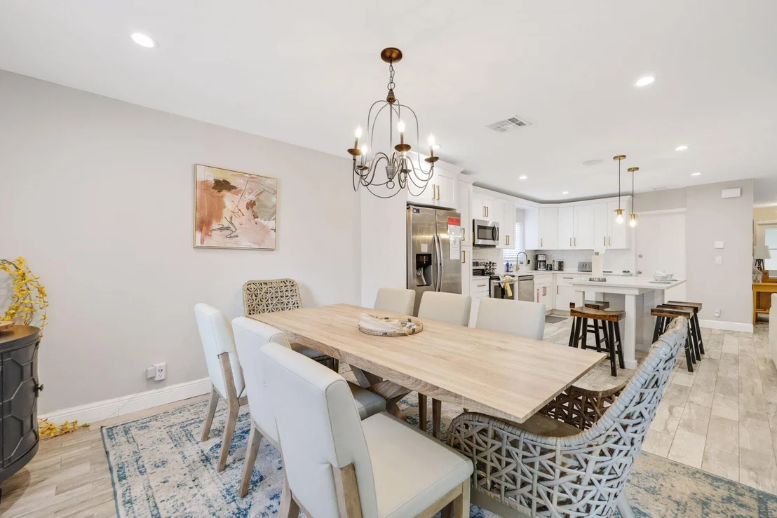 Photo of 513 Curlew Road