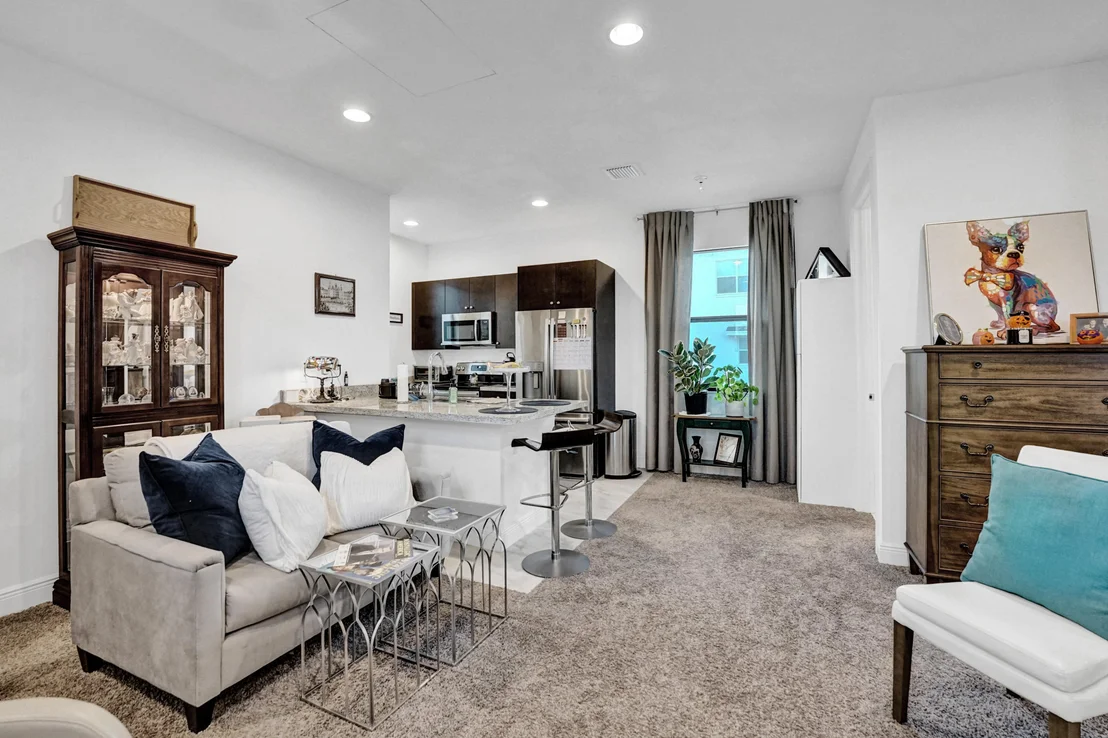 Photo of 7041 Edison Place