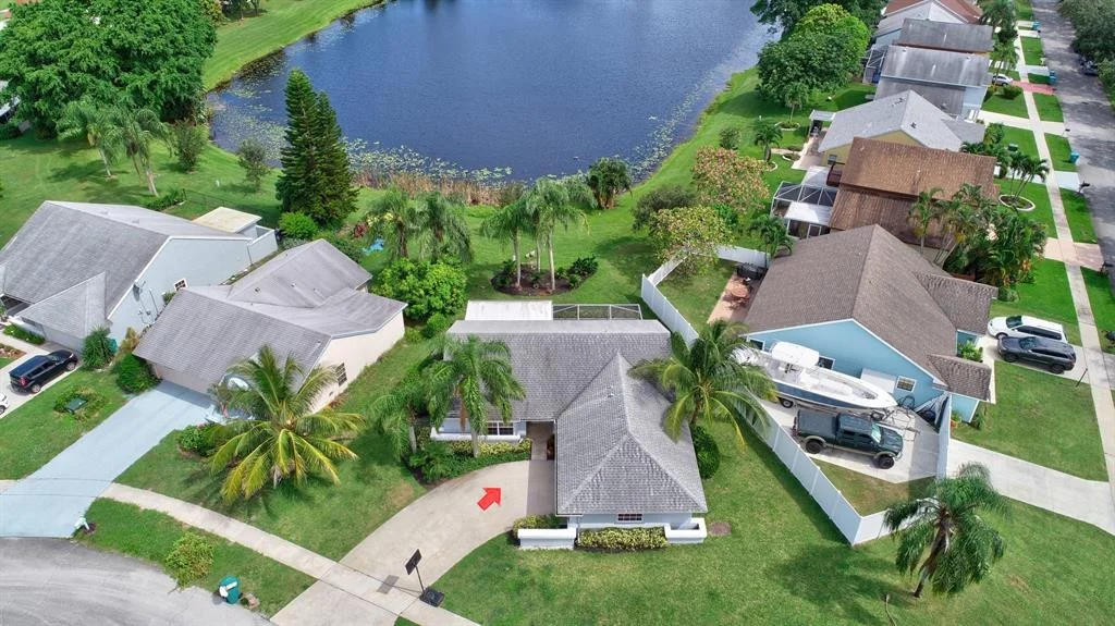Photo of 1840 Edgewater Drive