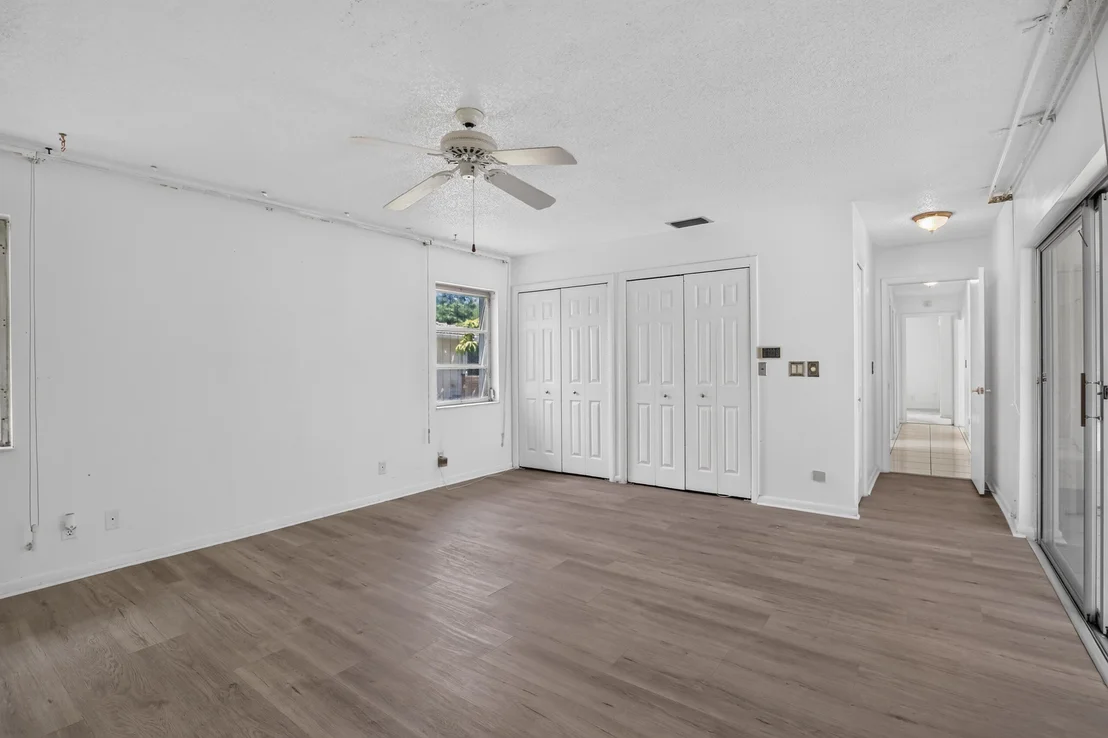 Photo of 410 Bonaventure Boulevard