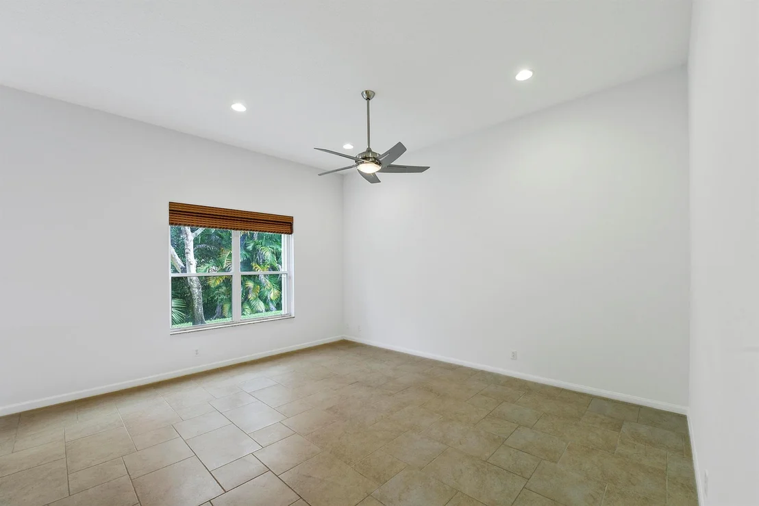 Photo of 8976 Terni Lane