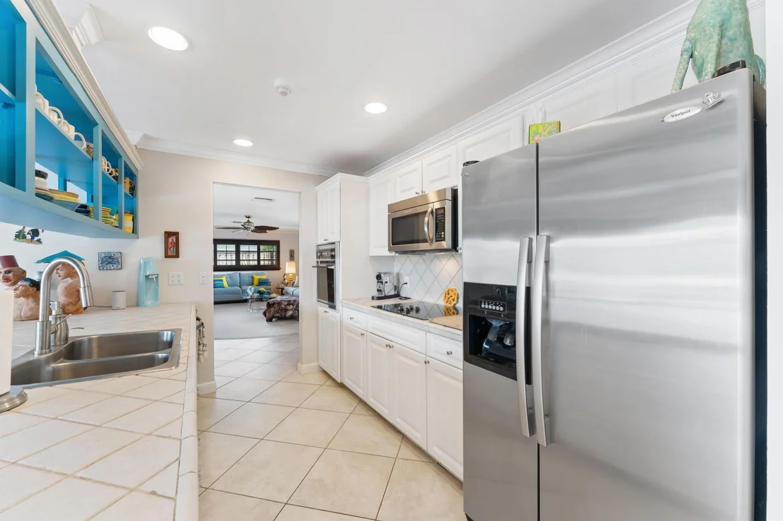 Photo of 8415 Pine Tree Lane