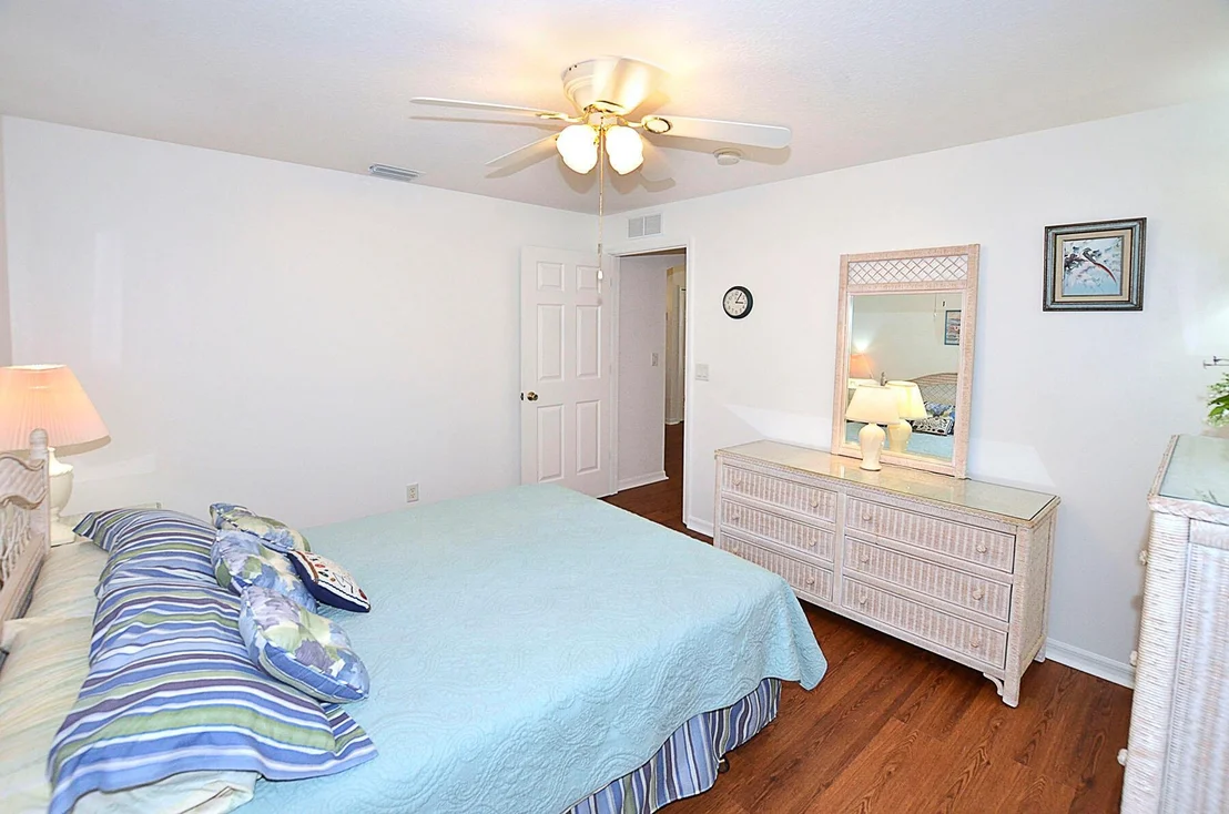 Photo of 1410 9th Place
