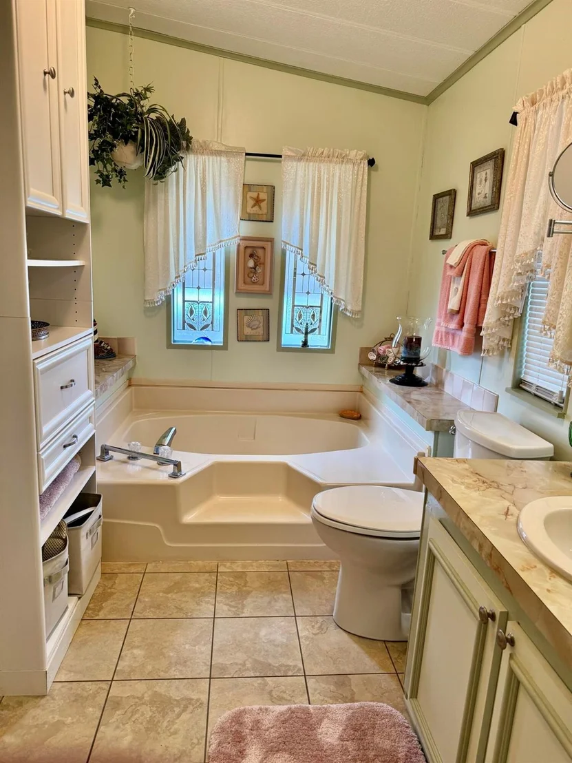 Photo of 2224 SE 34th Lane
