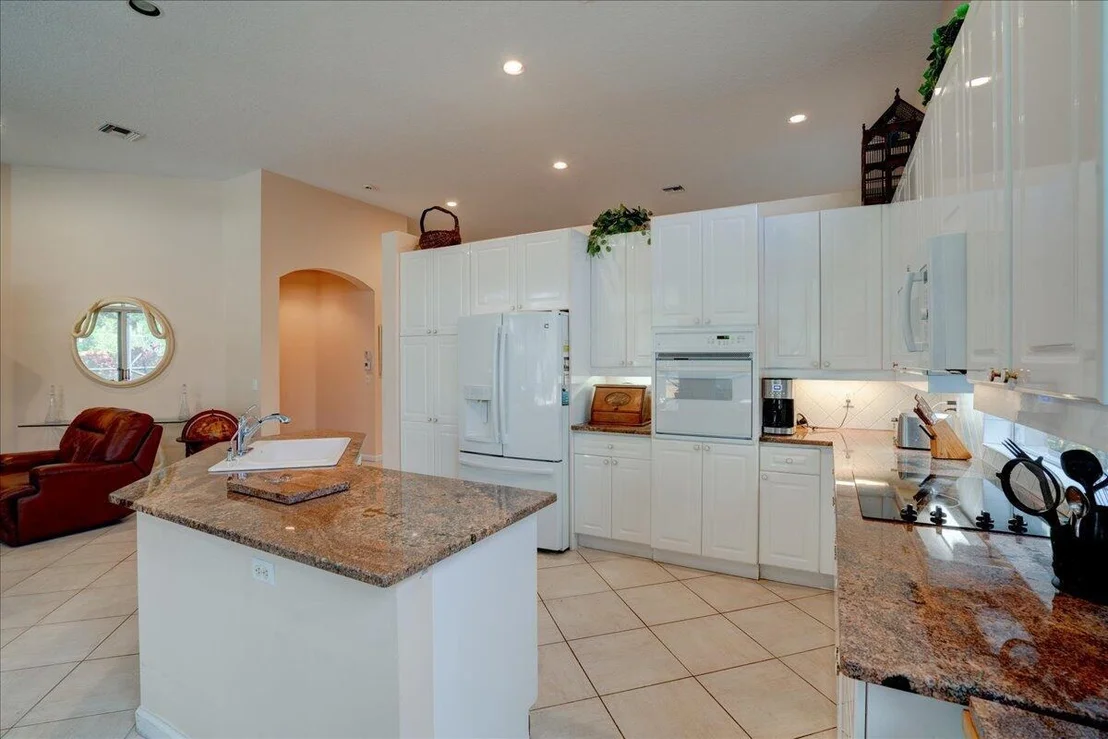Photo of 10547 Laurel Estates Lane