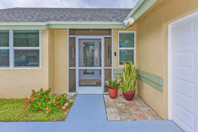 Photo of 1817 Stonehaven Drive