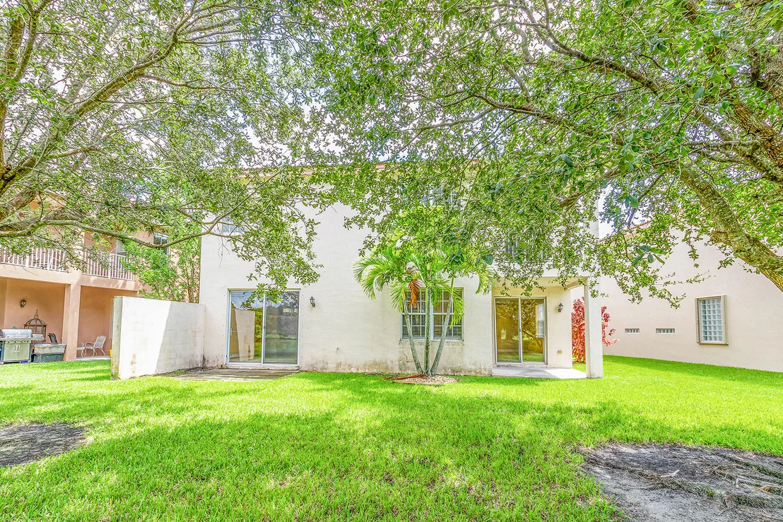 Photo of 10646 Old Hammock Way