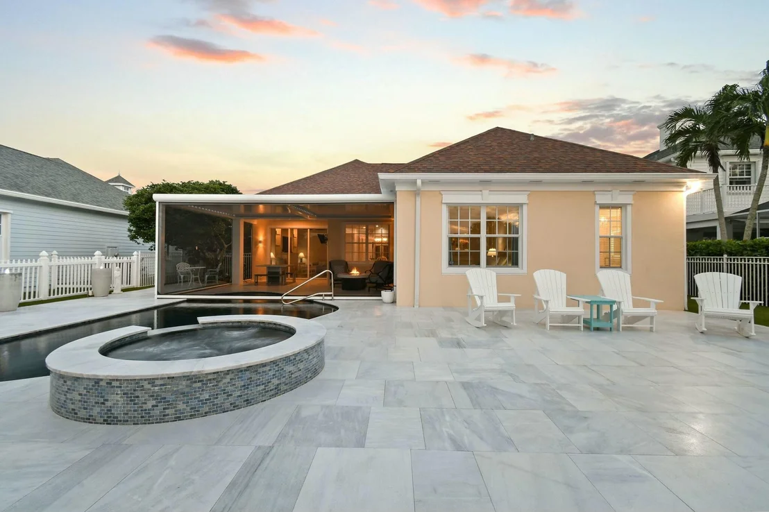 Photo of 196 Barbados Drive