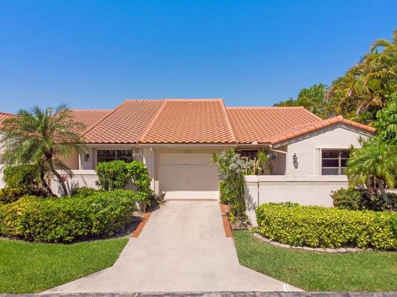 Photo of 19895 Dean Drive