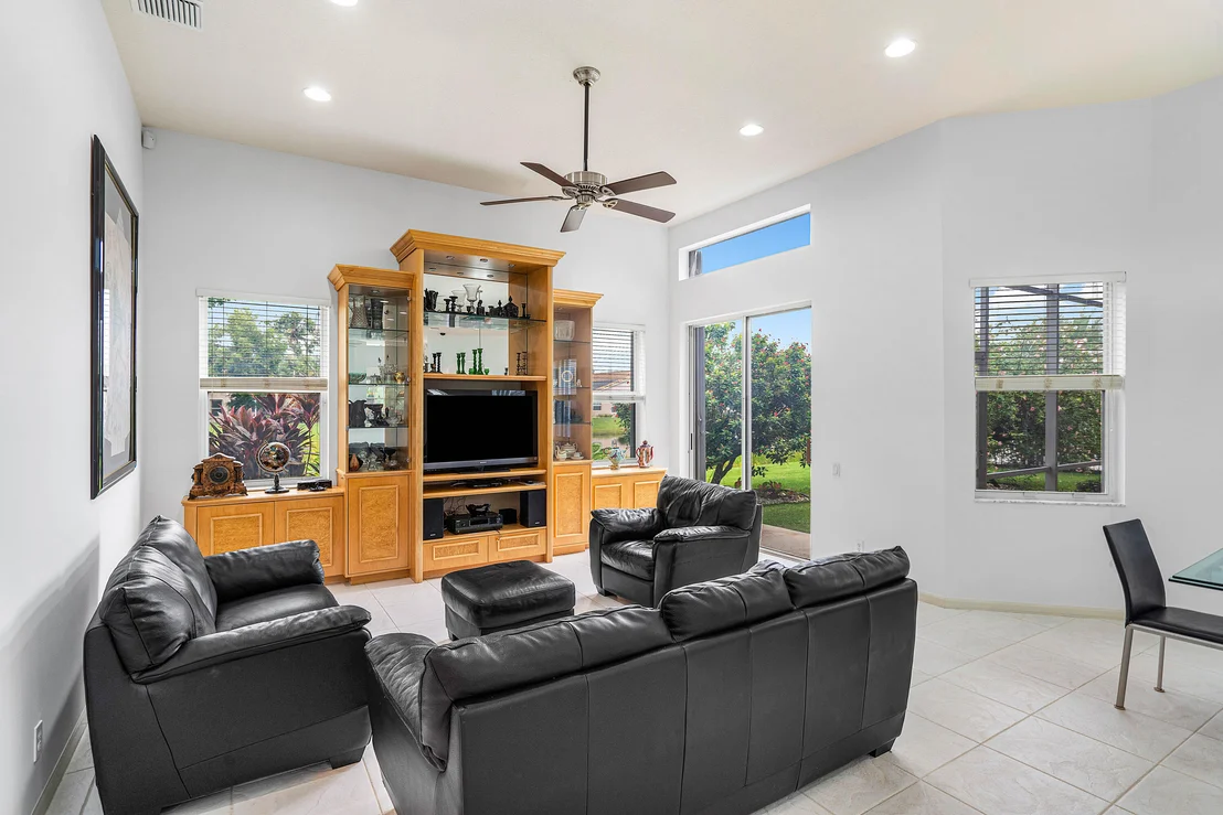Photo of 7373 Falls Road W