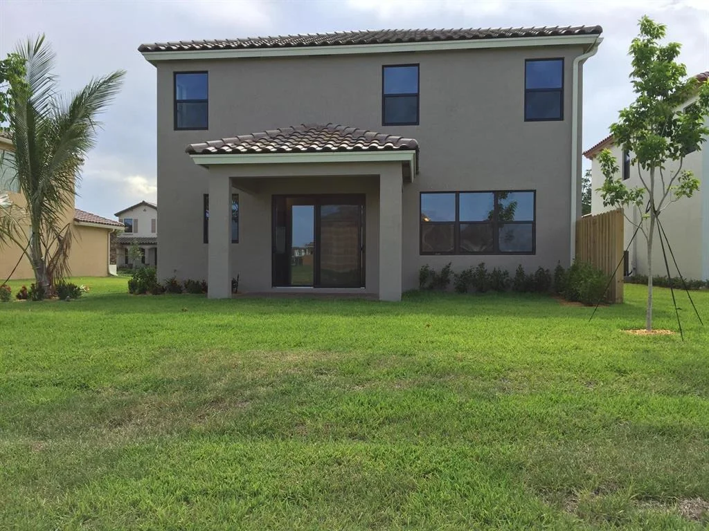 Photo of 4580 Willow Basin Way