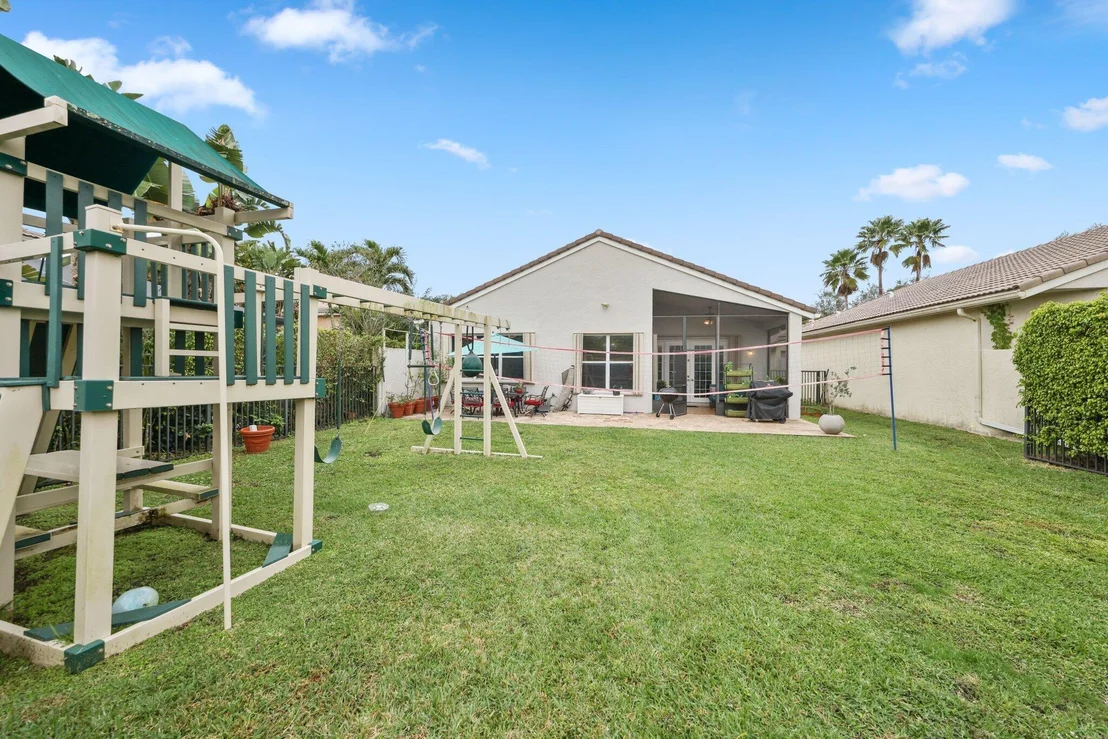 Photo of 19090 Skyridge Circle