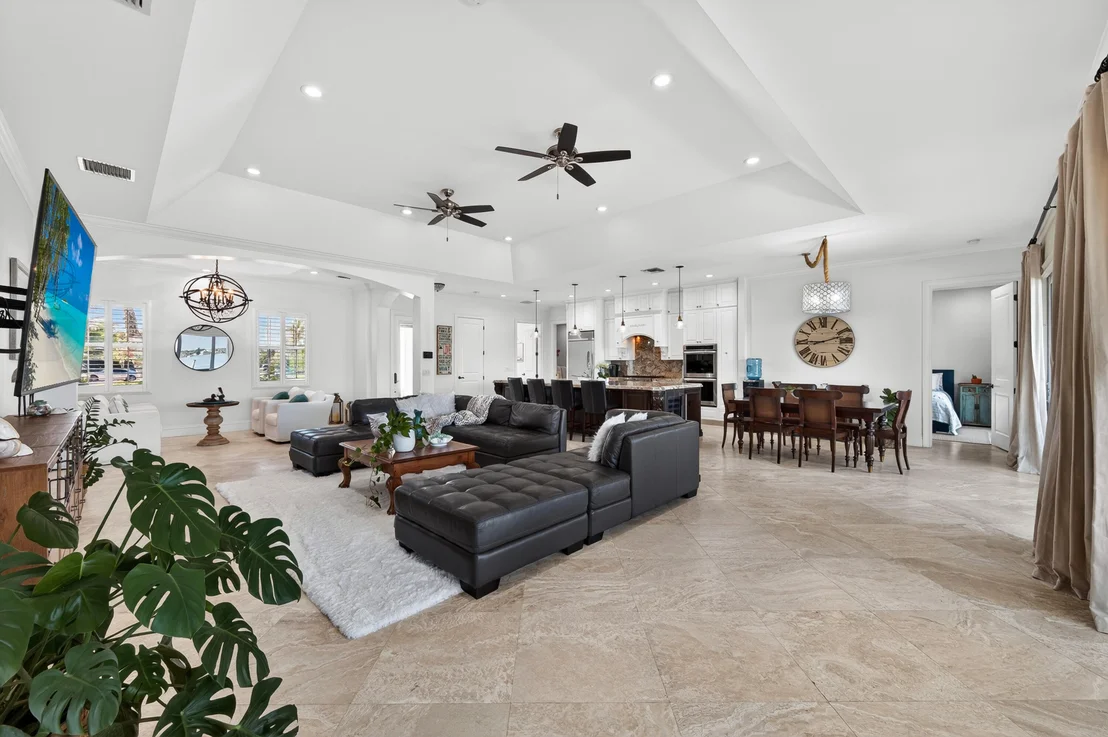 Photo of 954 Dolphin Court
