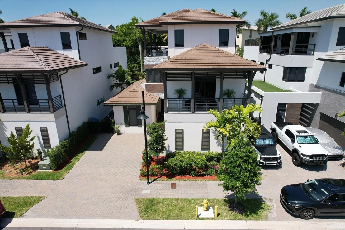 Photo of 8079 NW 48th Terrace