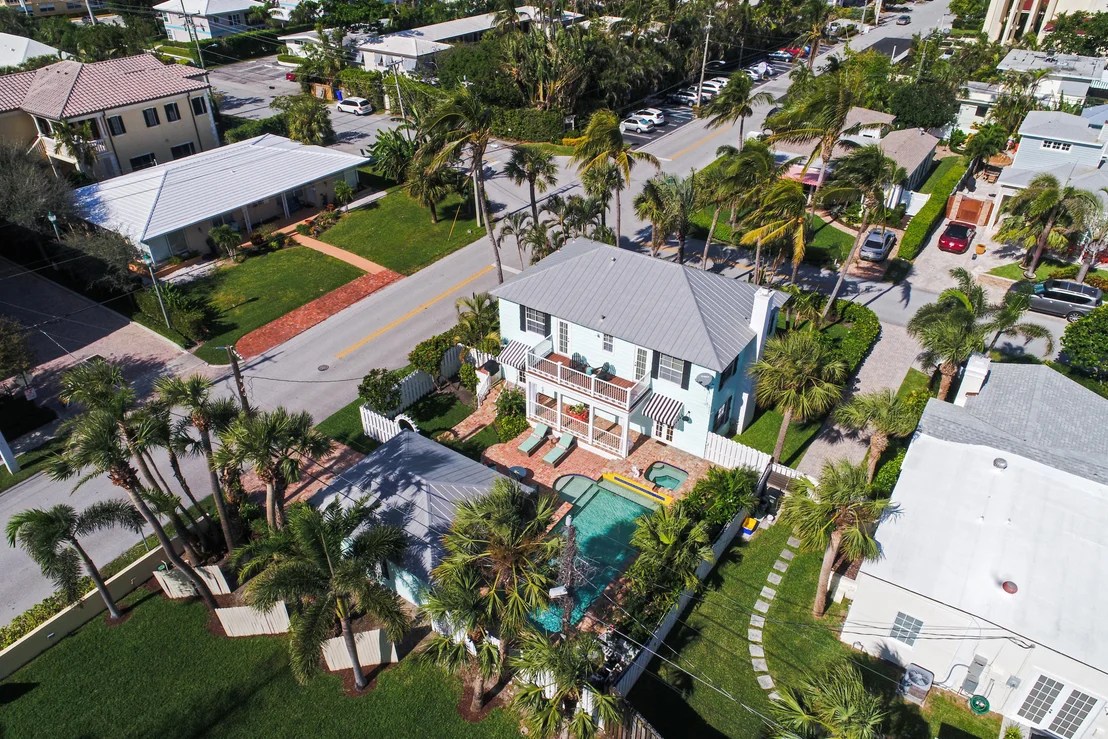 Photo of 1102 Miramar Drive