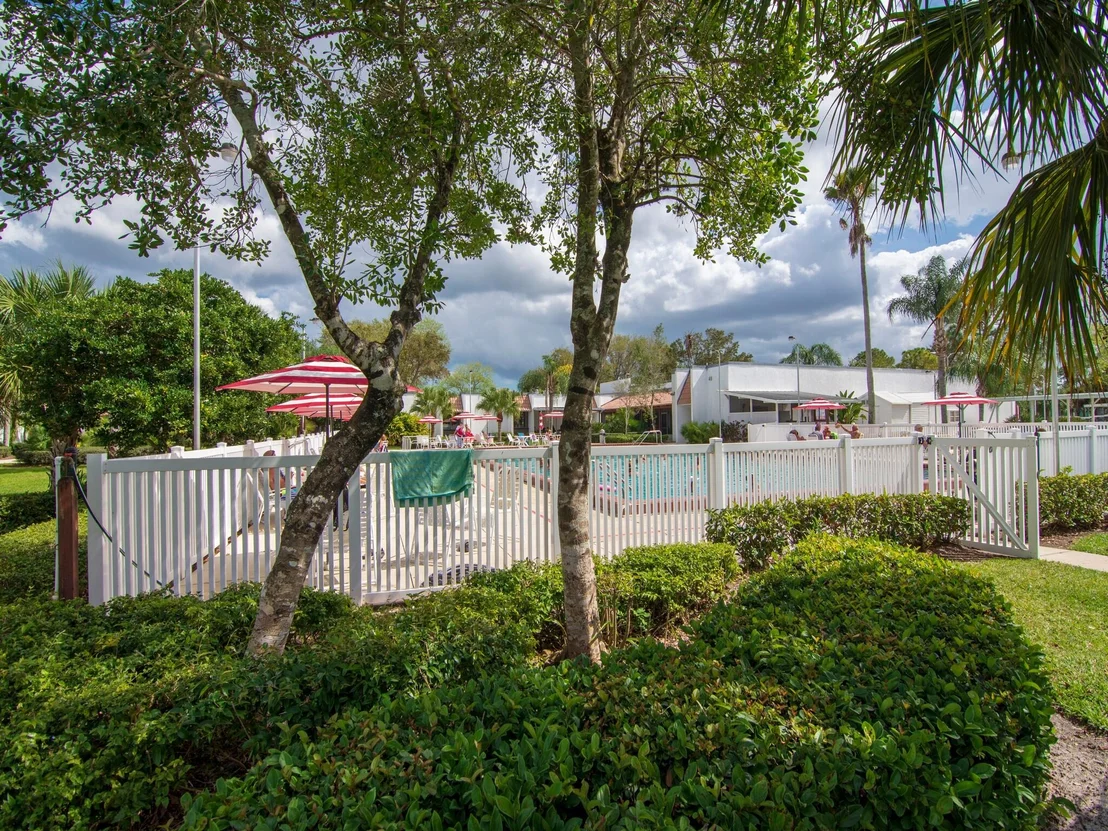 Photo of 6713 Gaviota