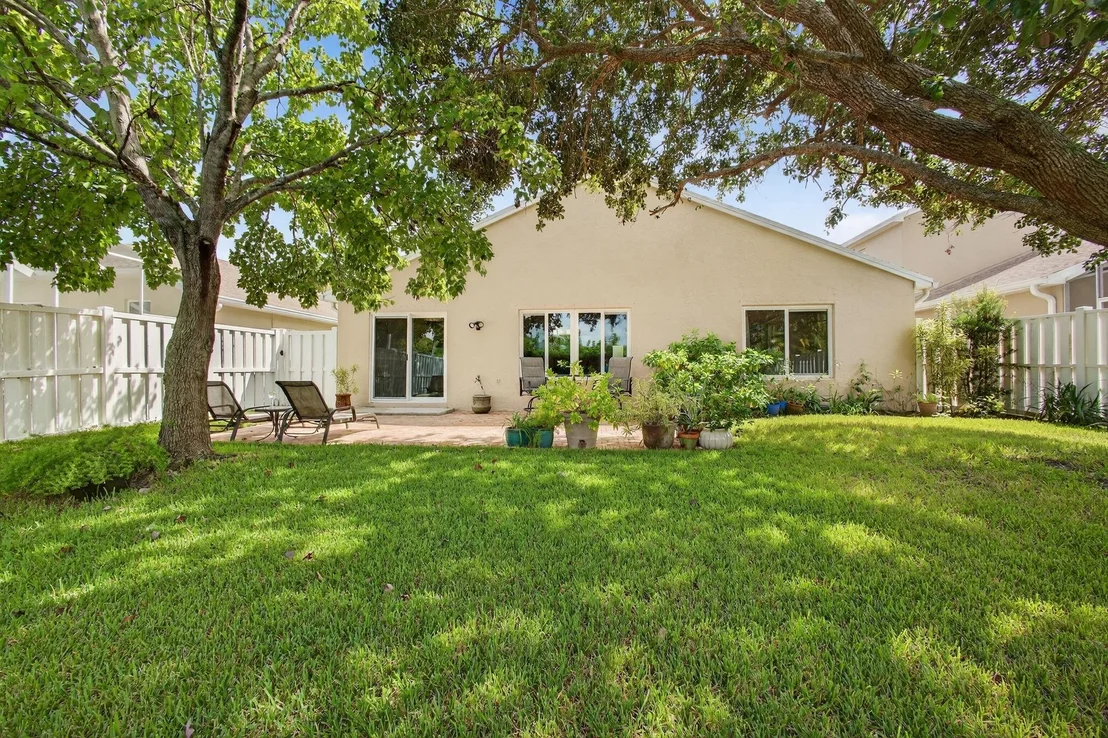 Photo of 2474 SE Springtree Place