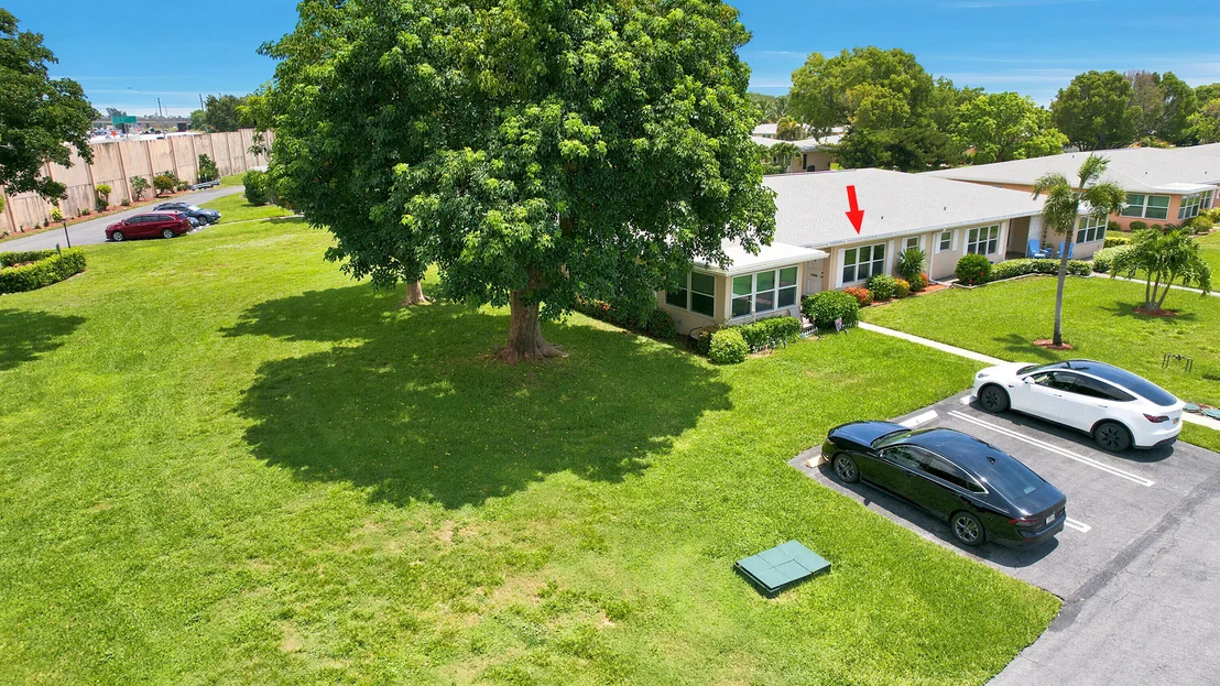 Photo of Unit B at 295 High Point Boulevard