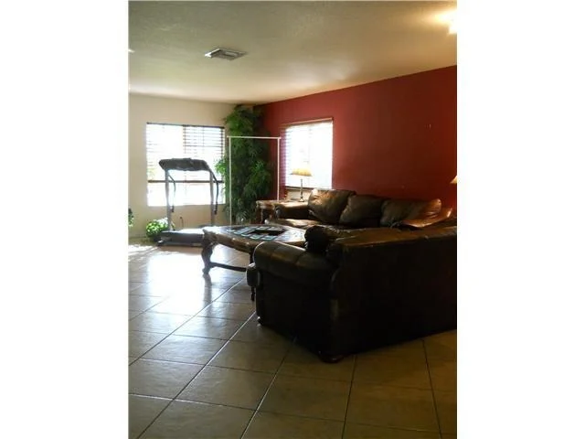 Photo of 5423 SE Graham Drive