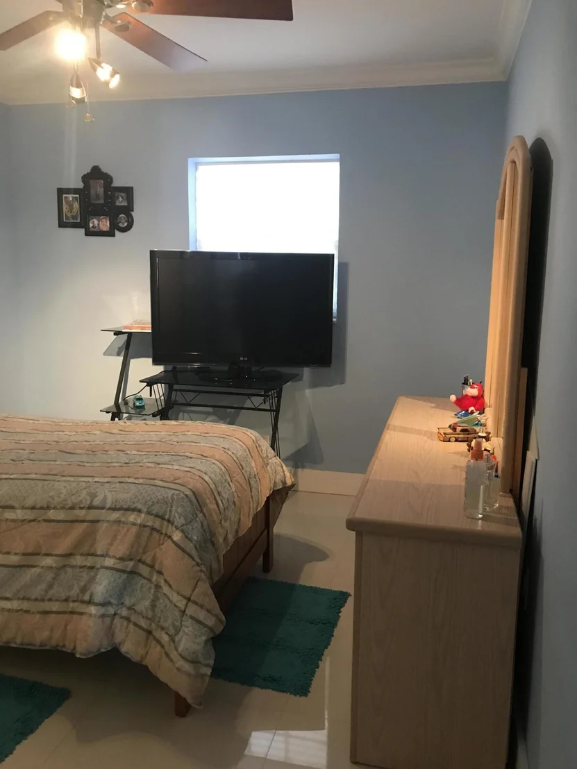 Photo of 919 Rudolph Road