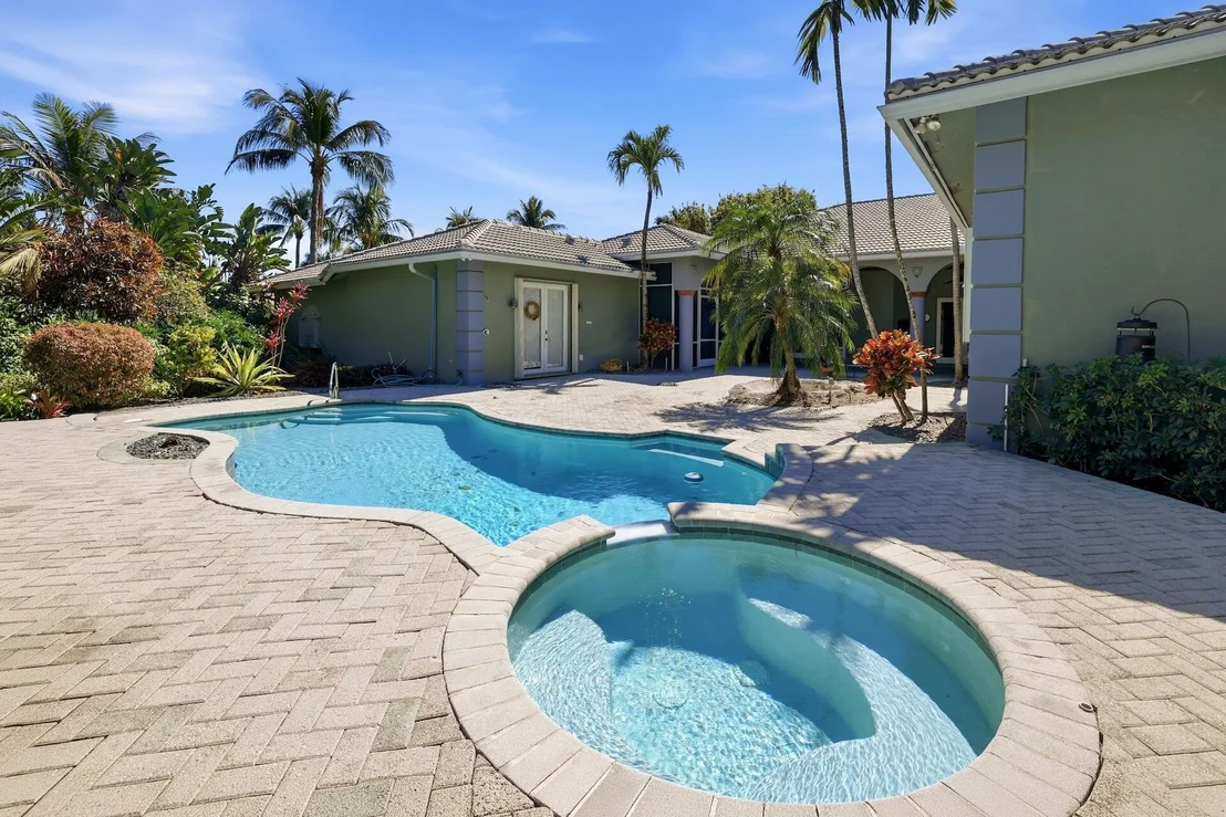 Photo of 8634 Sawpine Road