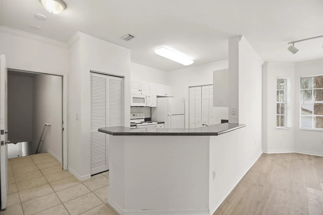 Photo of 272 SE Kitching Circle