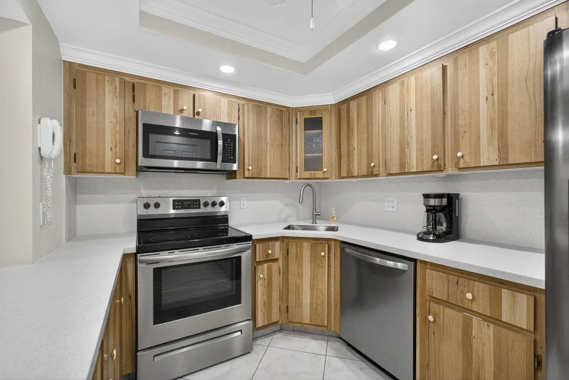 Photo of Unit D1 at 309 Knotty Pine Circle